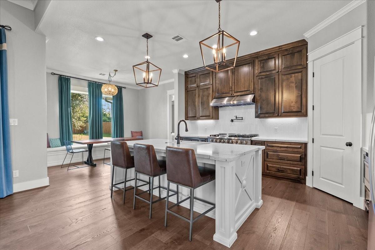 15719 S Tower Circle