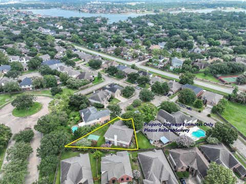 Tiny photo for 1311 Shady Grove Court, Seabrook, TX 77586 (MLS # 9604997)
