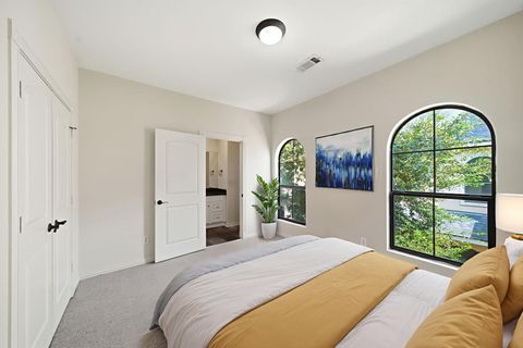 Tiny photo for 5310 Larkin Street #B, Houston, TX 77007 (MLS # 75578817)