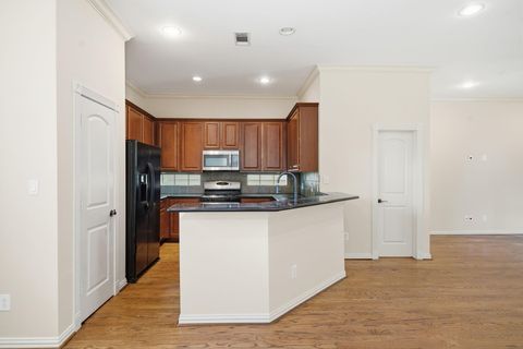 Tiny photo for 5310 Larkin Street #B, Houston, TX 77007 (MLS # 75578817)