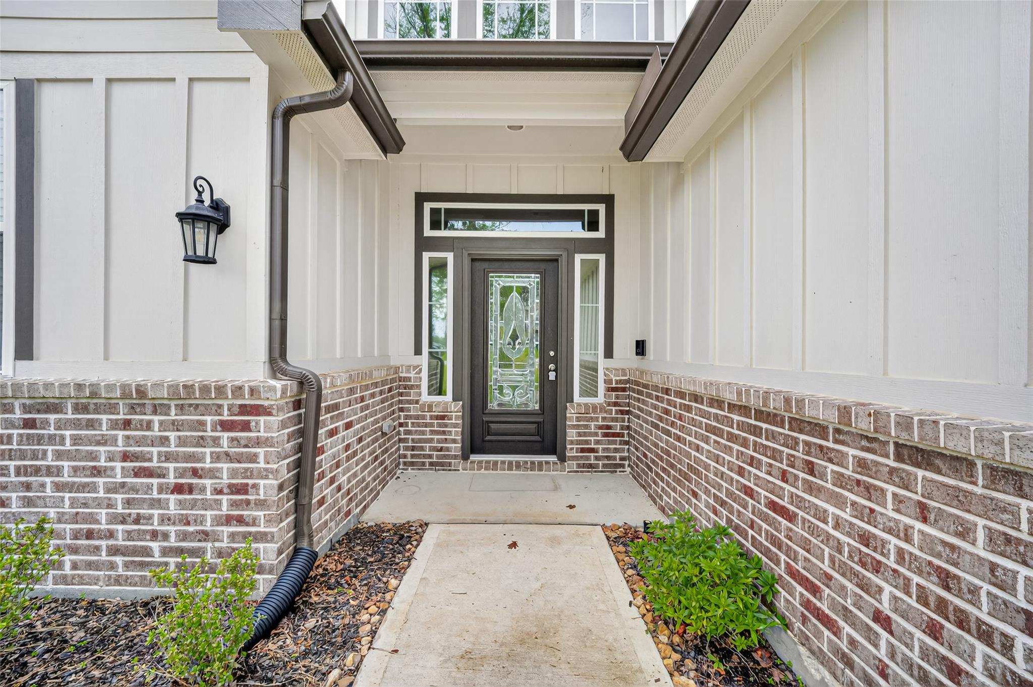 18203 Samie Nell Court