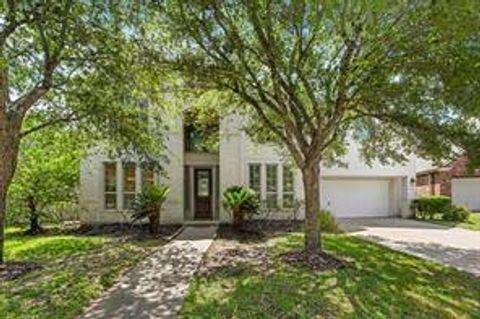 Photo of 4603 Red Hawk Court W, Sugar Land, TX 77479 (MLS # 24120933)