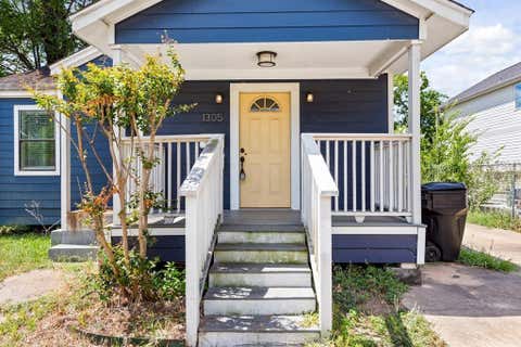 Photo of 1305 Idylwild Street #A, Houston, TX 77009 (MLS # 51026070)