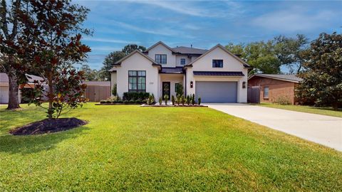 Photo of 1737 Parana Drive, Houston, TX 77080 (MLS # 27935404)