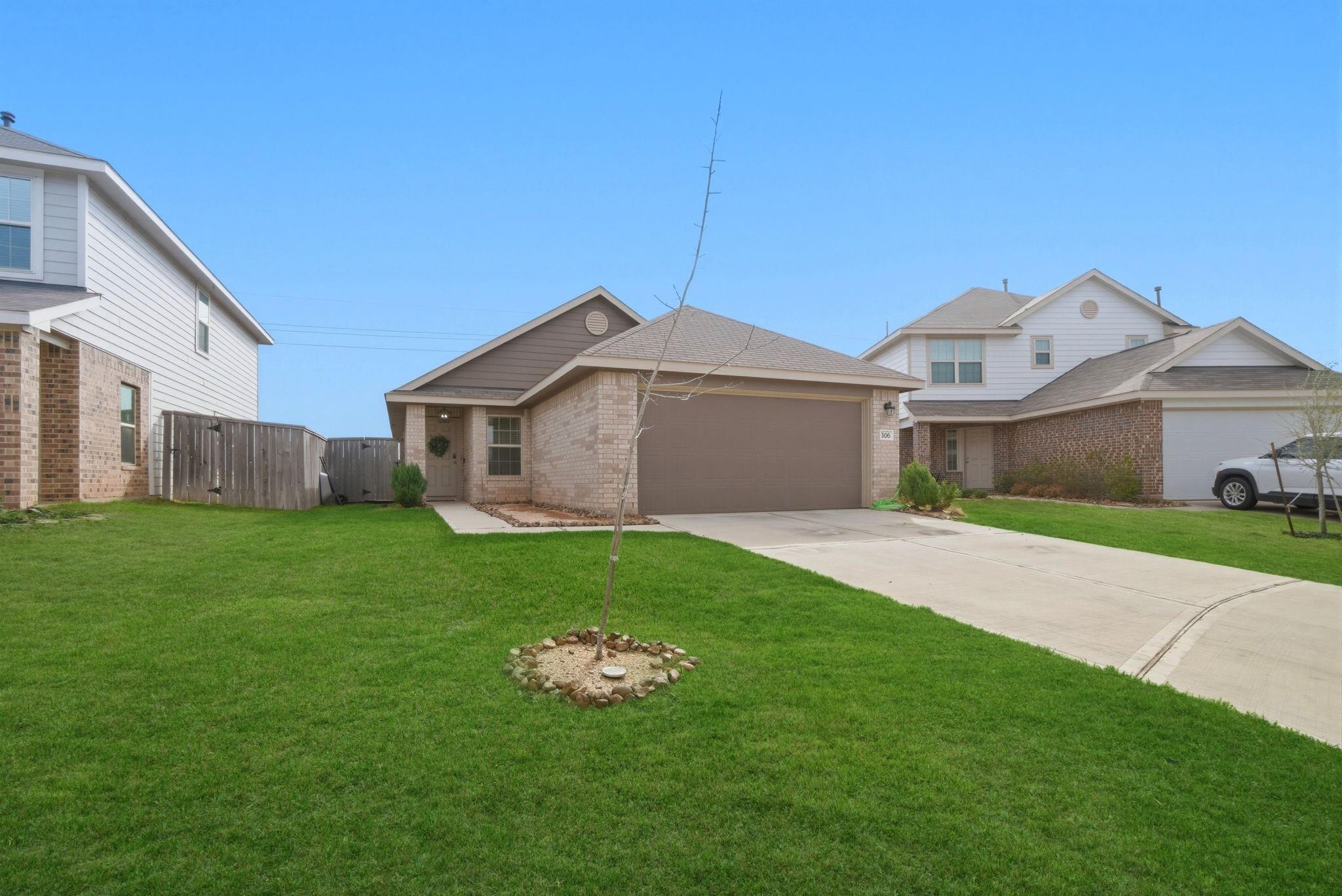 306 Pickwick Gardens Lane