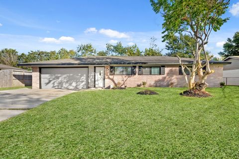 2808 28th Avenue N Texas City TX 77590