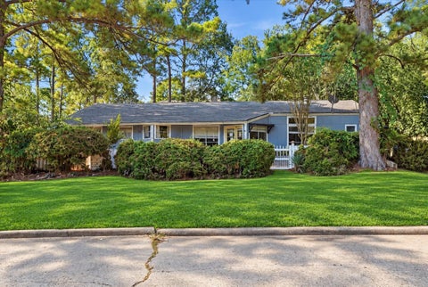Photo of 3523 Woodland Lane, Montgomery, TX 77356 (MLS # 18697616)