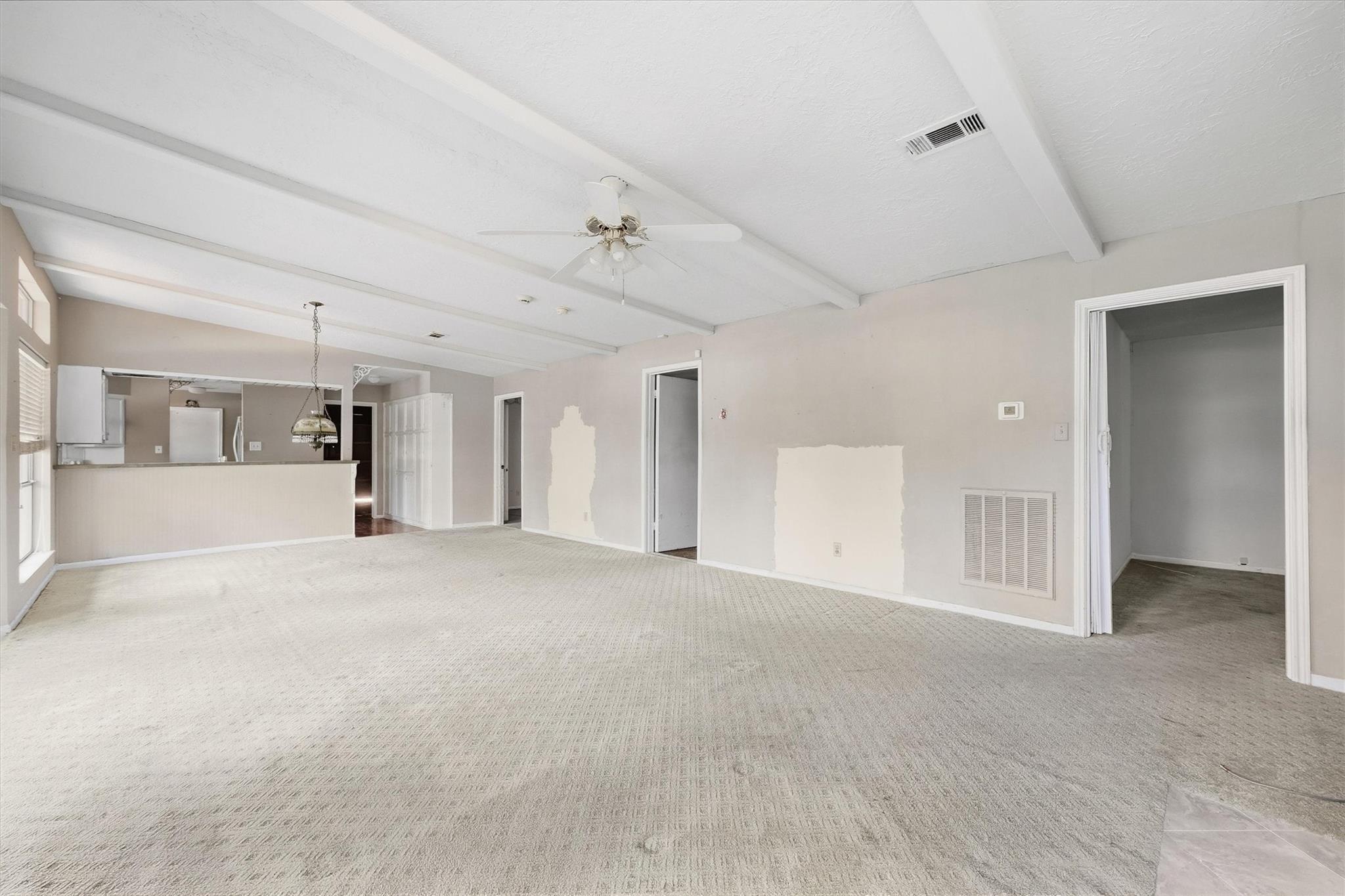 3523 Woodland Lane