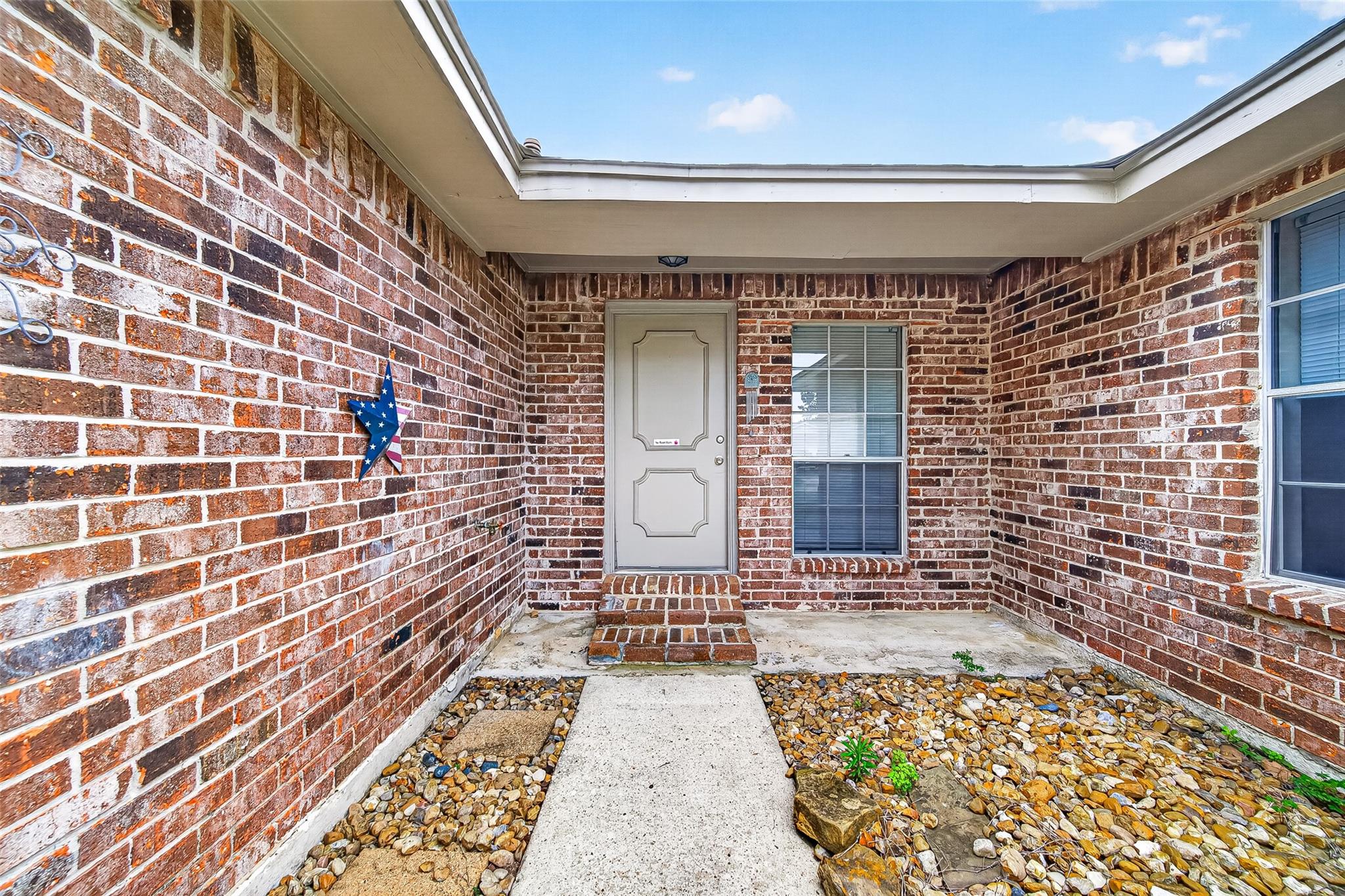 9414 Kilrenny Drive