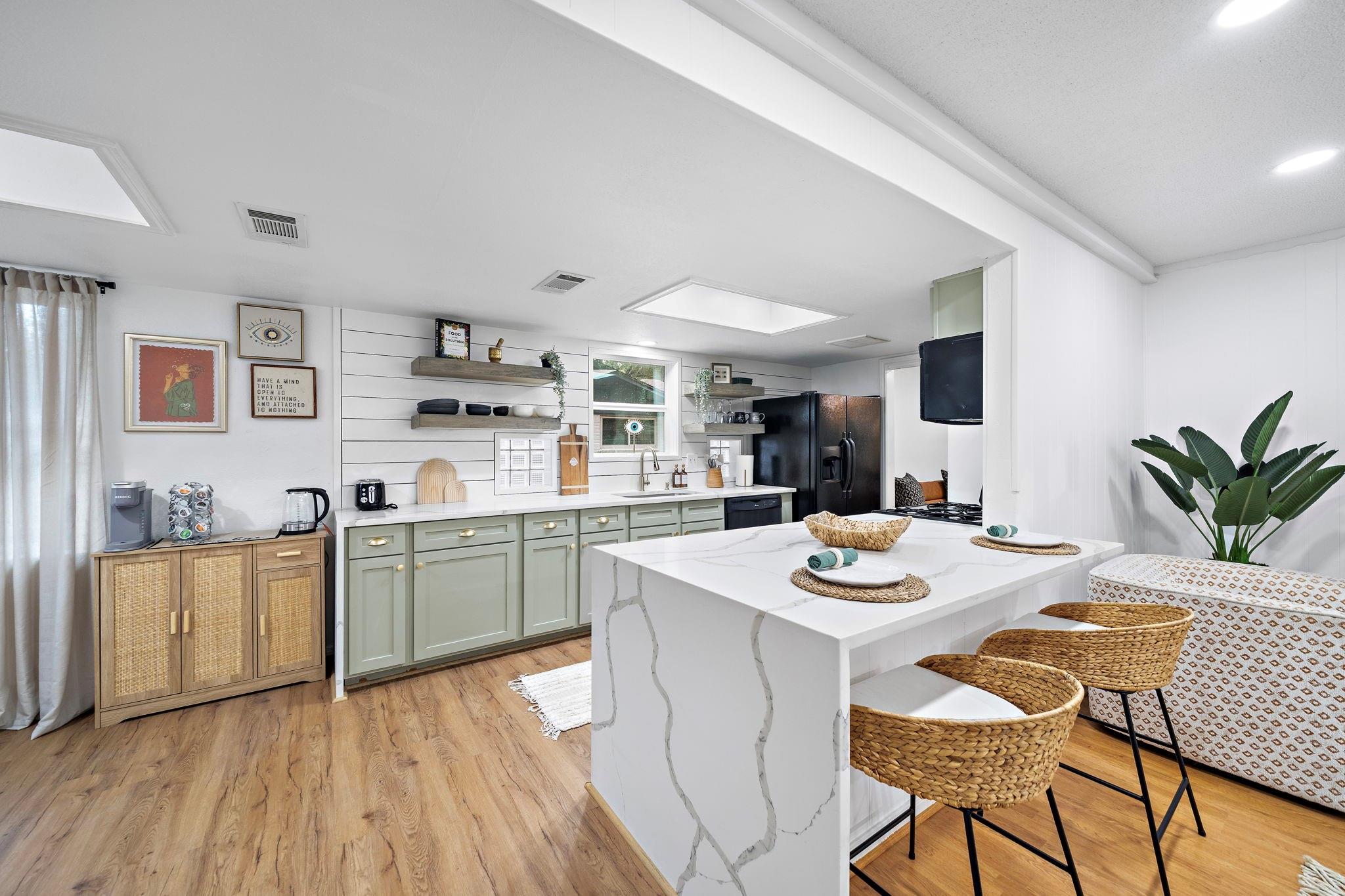 610 Acapulco Village Drive