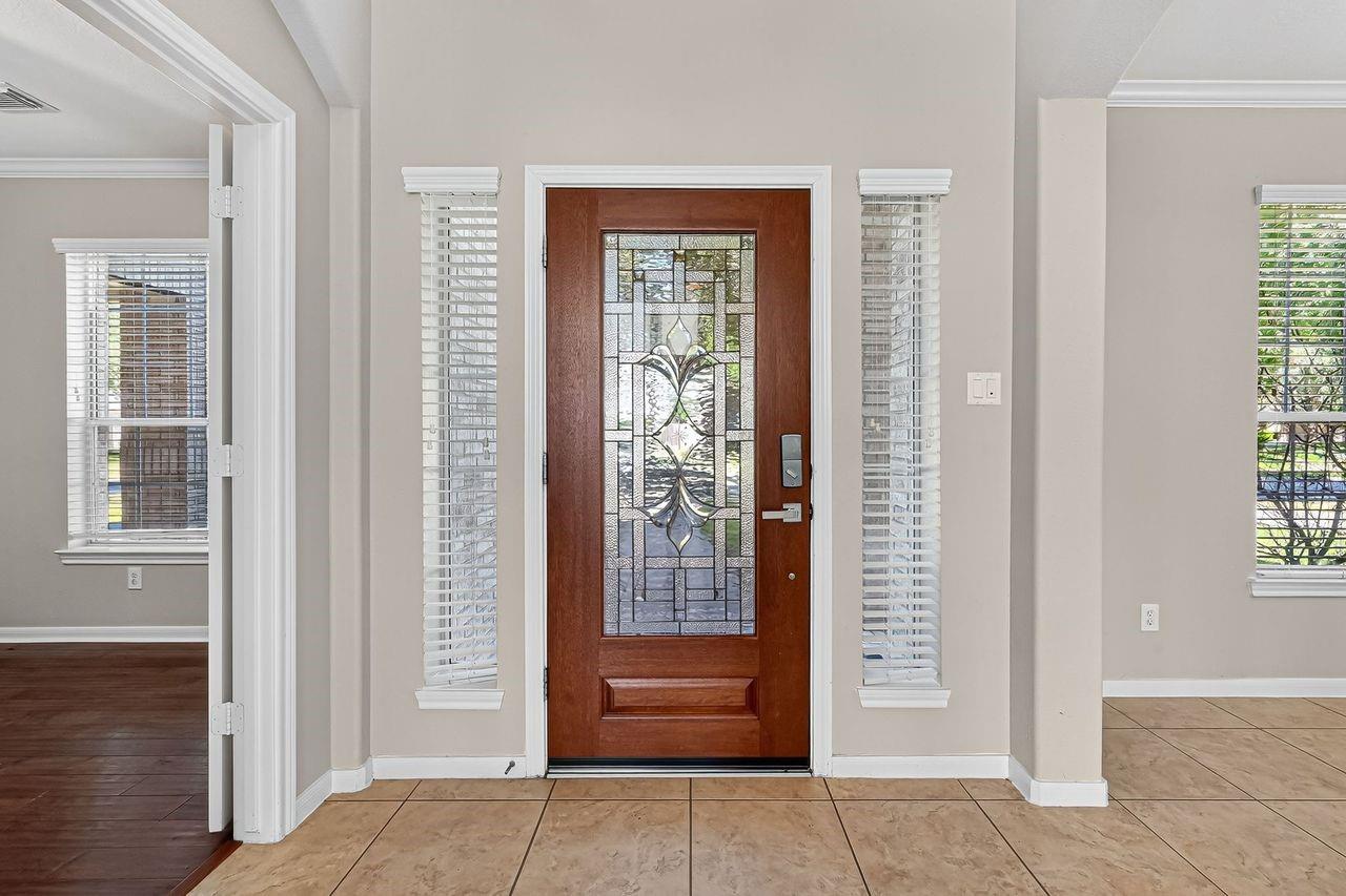 26115 Sandersgate Lane