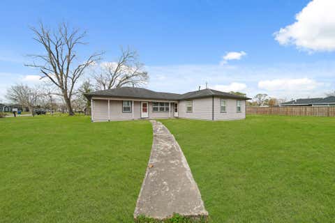 Photo of 1248 Chevy Chase Street, Angleton, TX 77515 (MLS # 2696887)