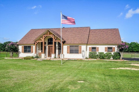 Photo of 3535 Mccrary Road, Richmond, TX 77406 (MLS # 66914862)