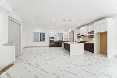 Photo of 1605 Utah Street, Houston, TX 77007 (MLS # 65381220)