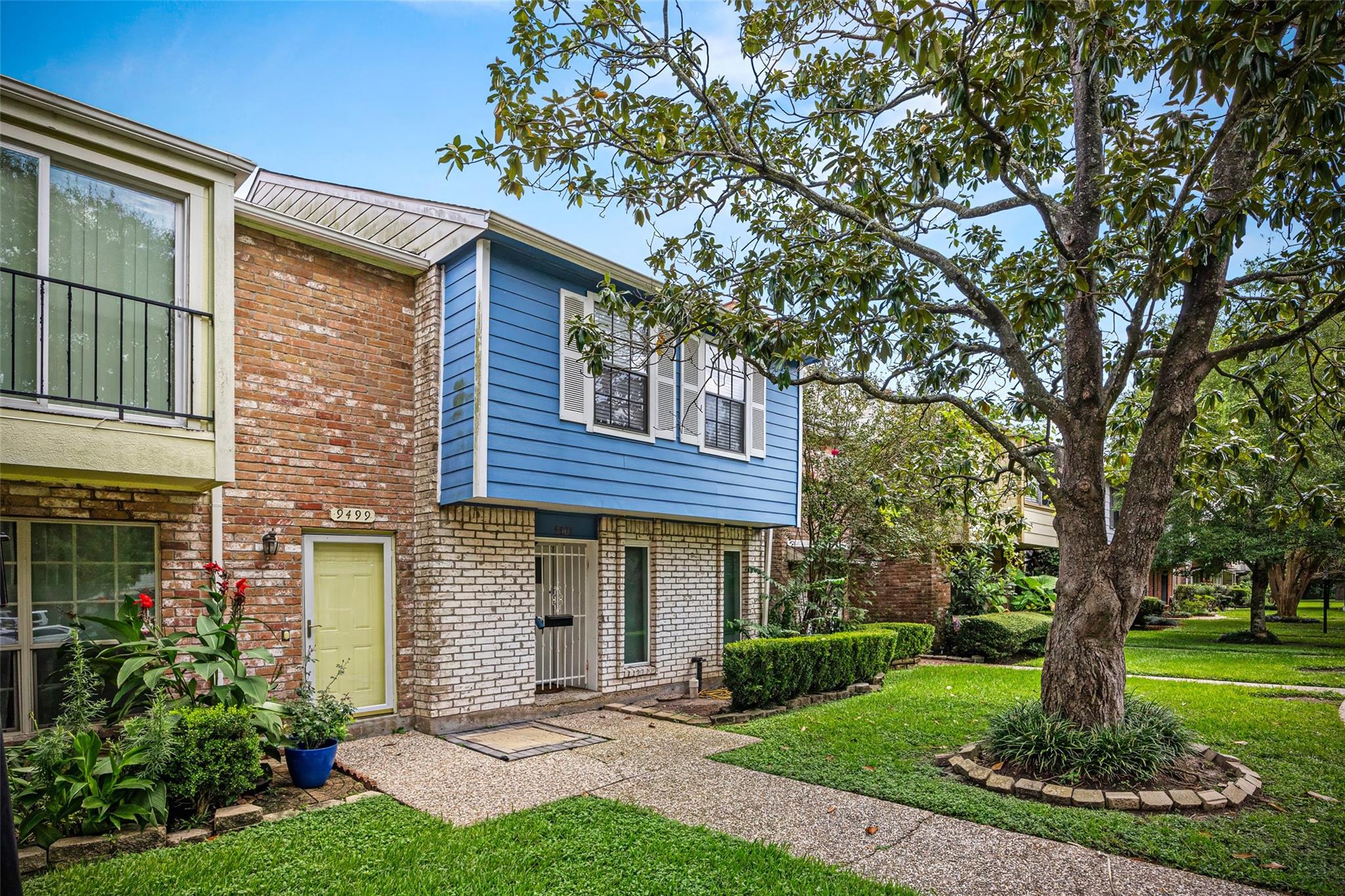 9501 Fondren Road 9