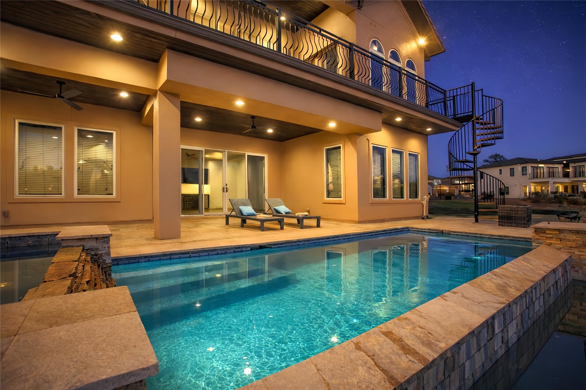 12349 Tramonto Drive