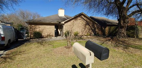 Photo of 10822 Lynbrook Drive #a, Houston, TX 77042 (MLS # 63397911)