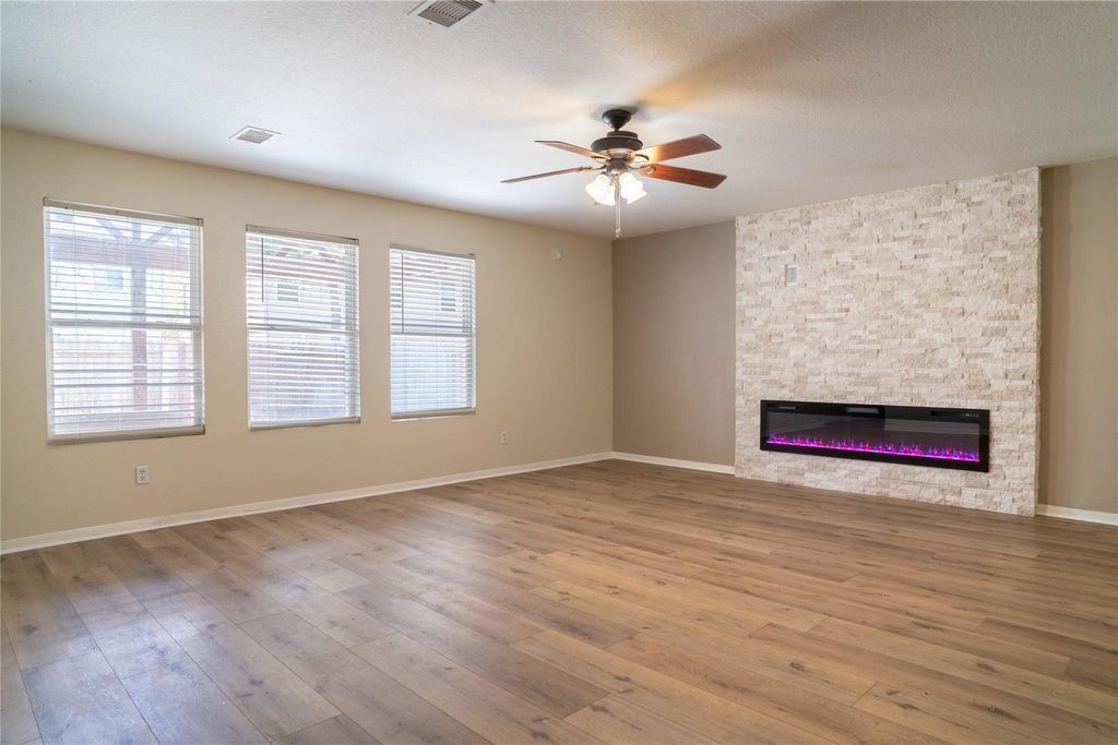 Photo of 3426 Barkers Crossing Avenue, Houston, TX 77084 (MLS # 26472581)