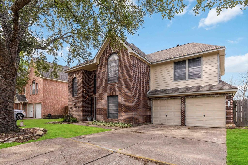 Photo of 414 Welford Lane, Highlands, TX 77562 (MLS # 21220217)