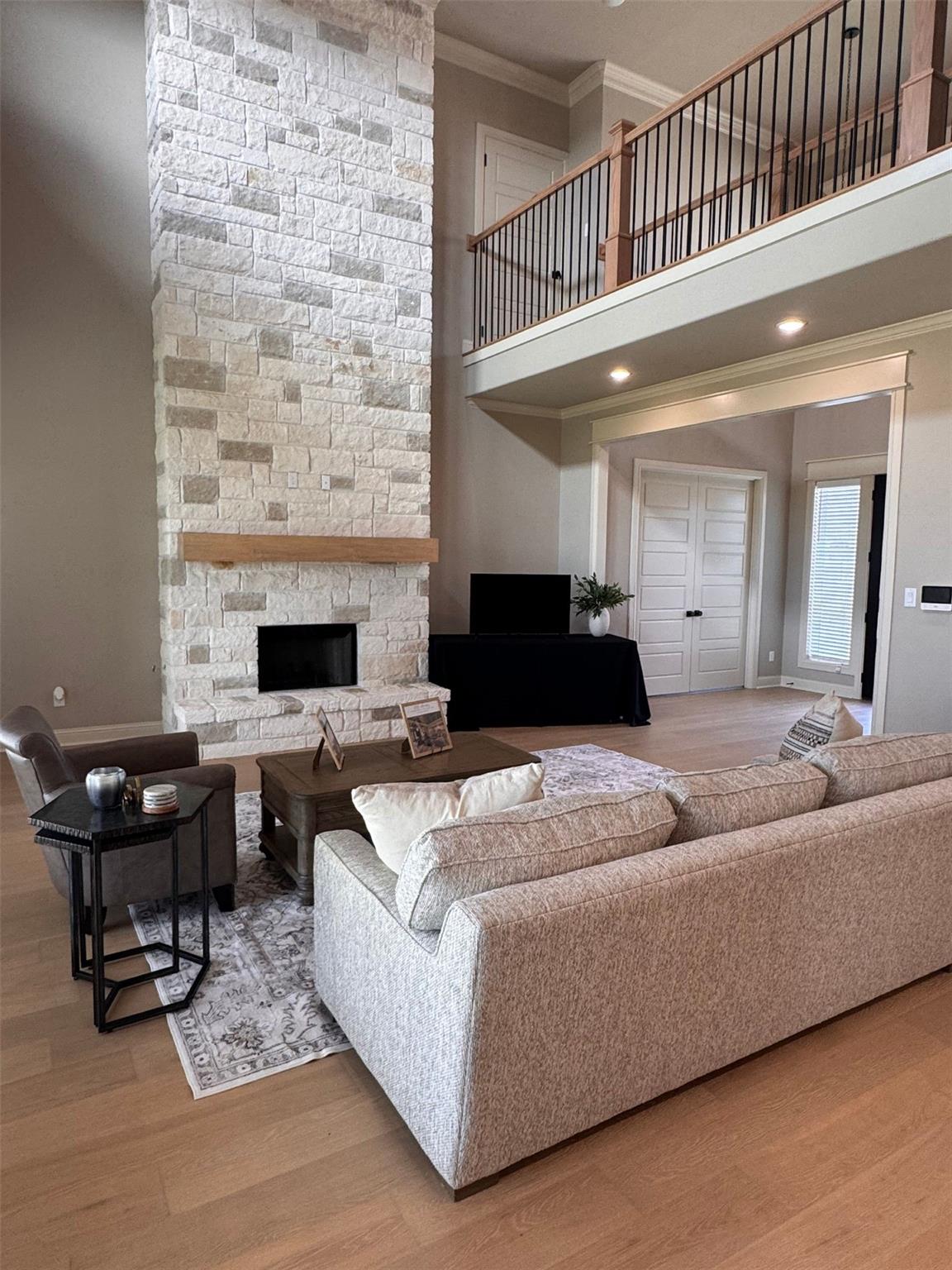 1000 Calaveras Court