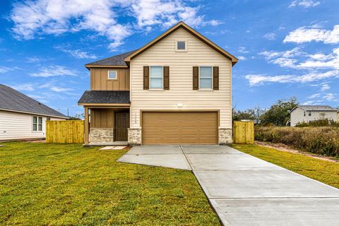 Photo of 1005 20th Street, Hempstead, TX 77445 (MLS # 54708240)
