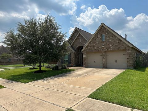 Photo of 3220 Primrose Canyon Lane Ln, Pearland, TX 77584 (MLS # 9113898)