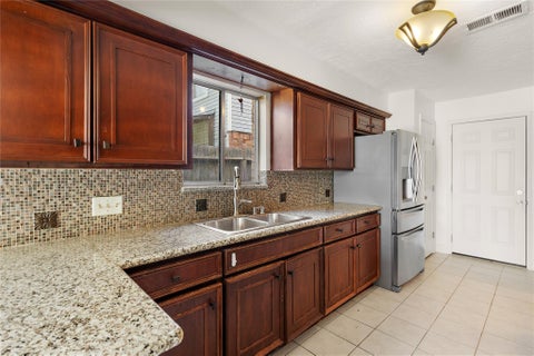 Tiny photo for 3826 Quitman Drive, Pasadena, TX 77505 (MLS # 5409691)