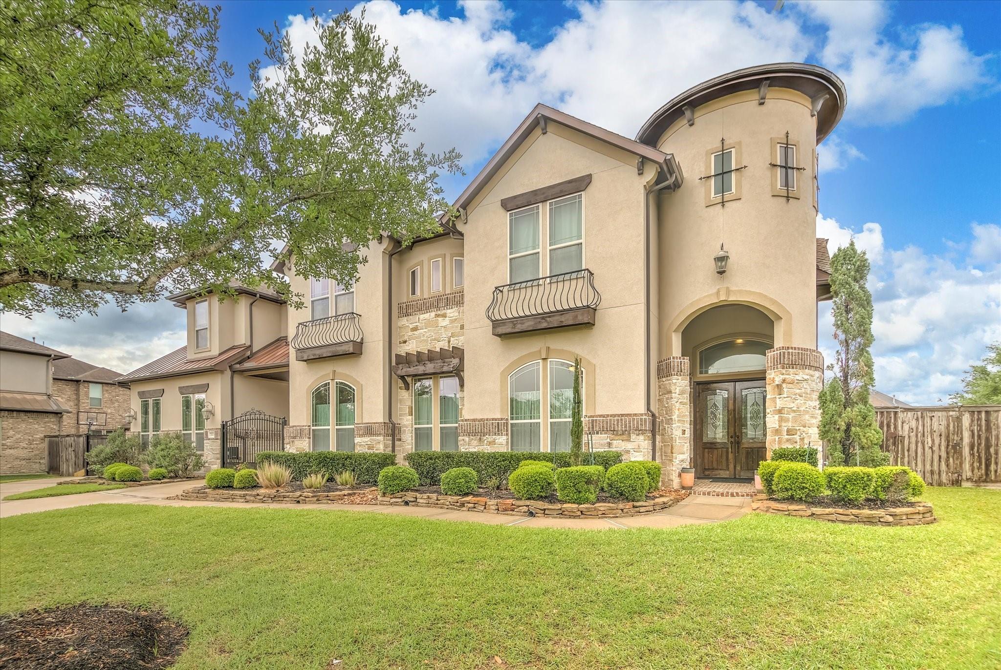 21606 Purple Finch Court