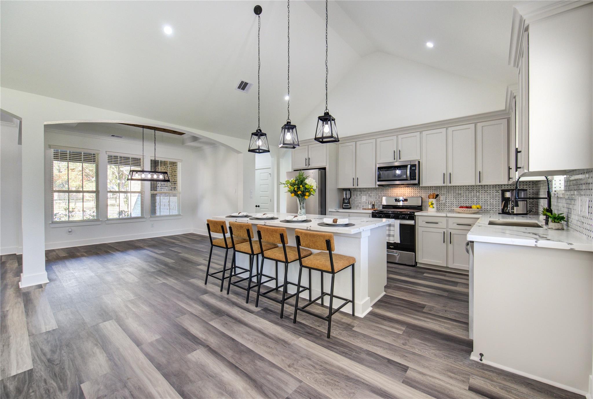 15940 Kitty Hawk Drive