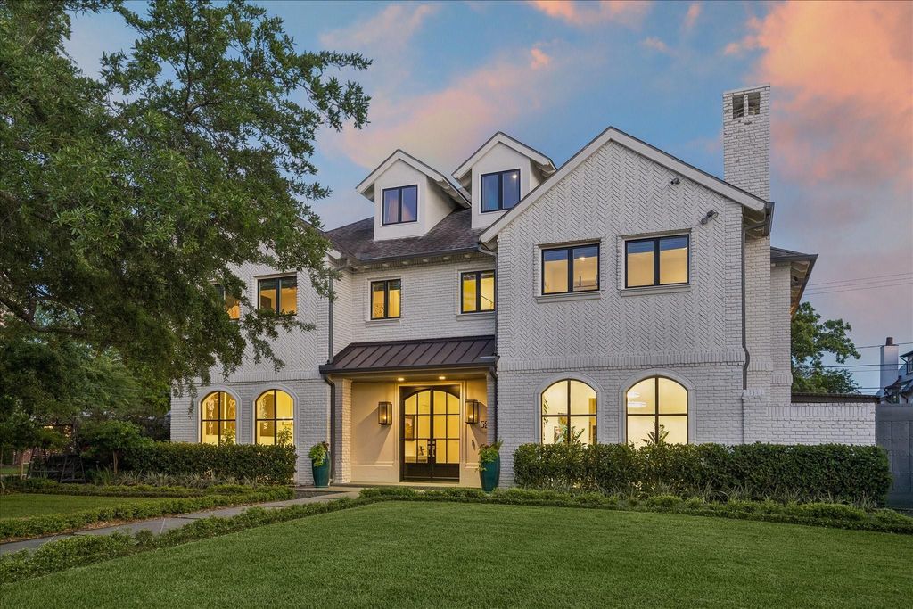 Photo of 5201 Cedar Creek Drive, Houston, TX 77056 (MLS # 45413007)
