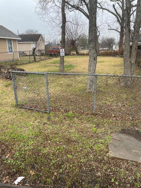 4302 Gunter Street Houston TX 77020