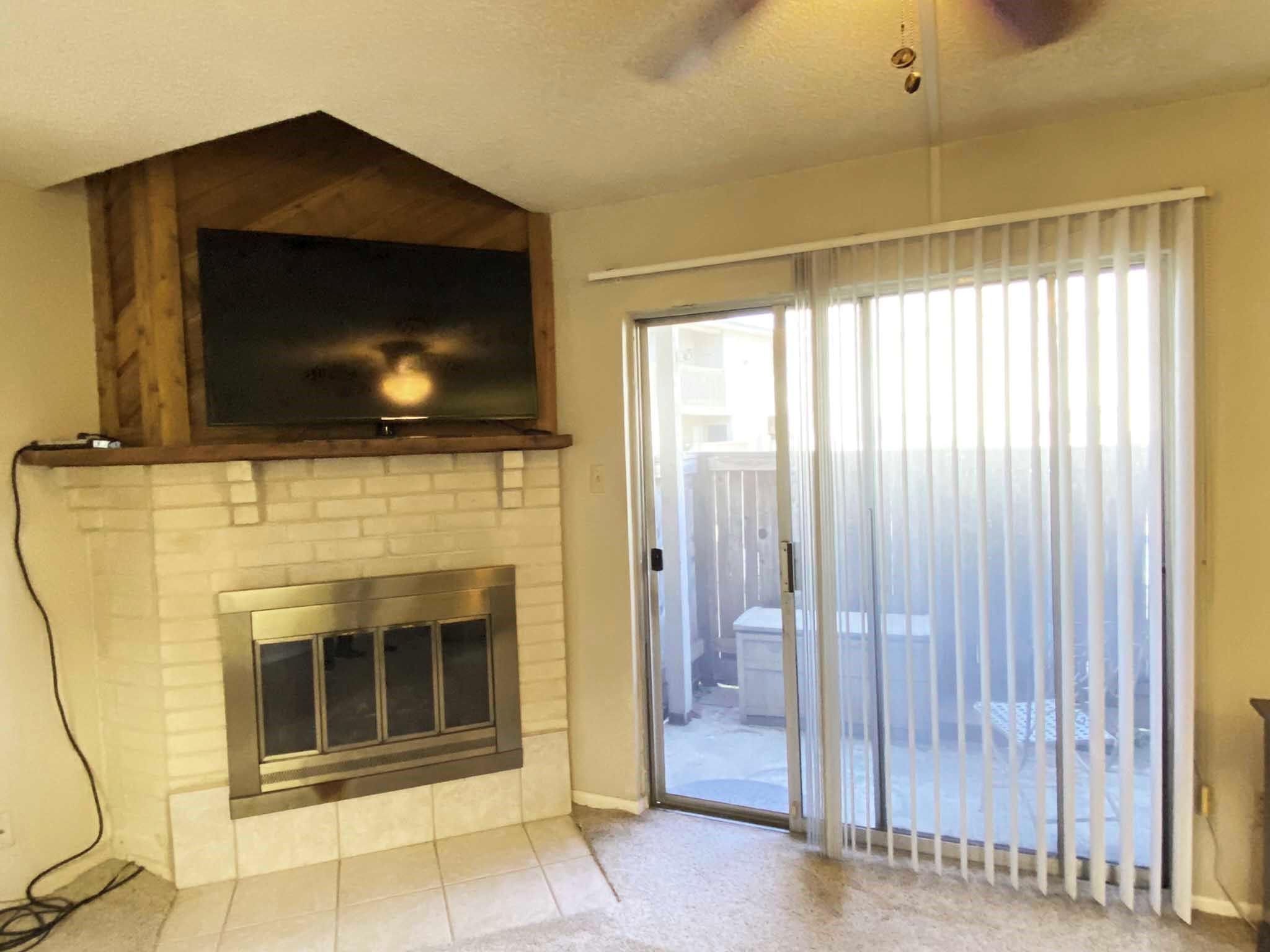 3919 Fairmont Parkway Parkway 162