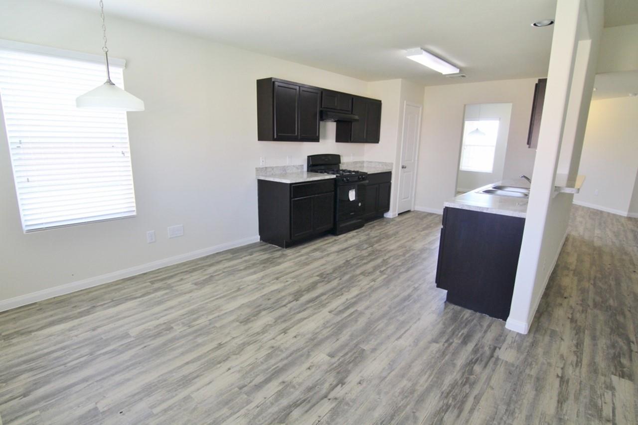11 Leisure Shore Court