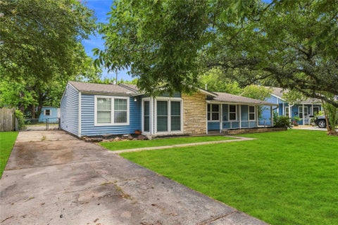 Photo of 1210 14th Avenue N, Texas City, TX 77590 (MLS # 59577545)