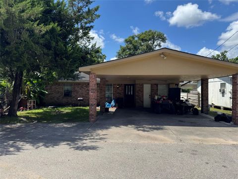 Homes For Sale - 1706 Norlinda Street<br/> Houston, TX 77093