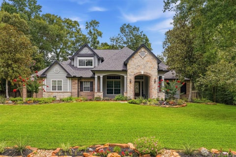 Photo of 13249 Autumn Ash Drive, Conroe, TX 77302 (MLS # 28112563)