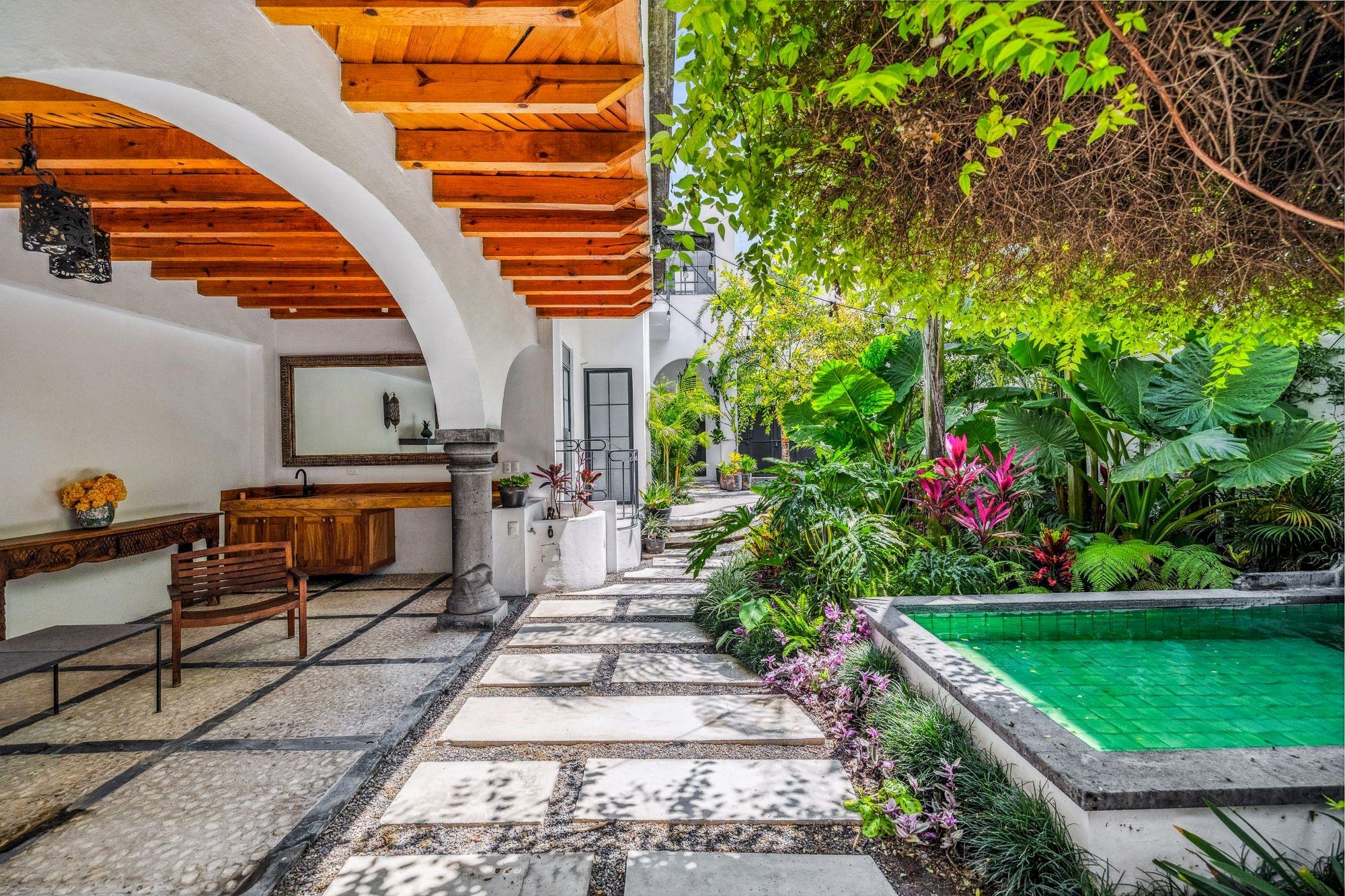 Mexico, 3 Bedrooms Bedrooms, ,4 BathroomsBathrooms,Residential,Active,220330