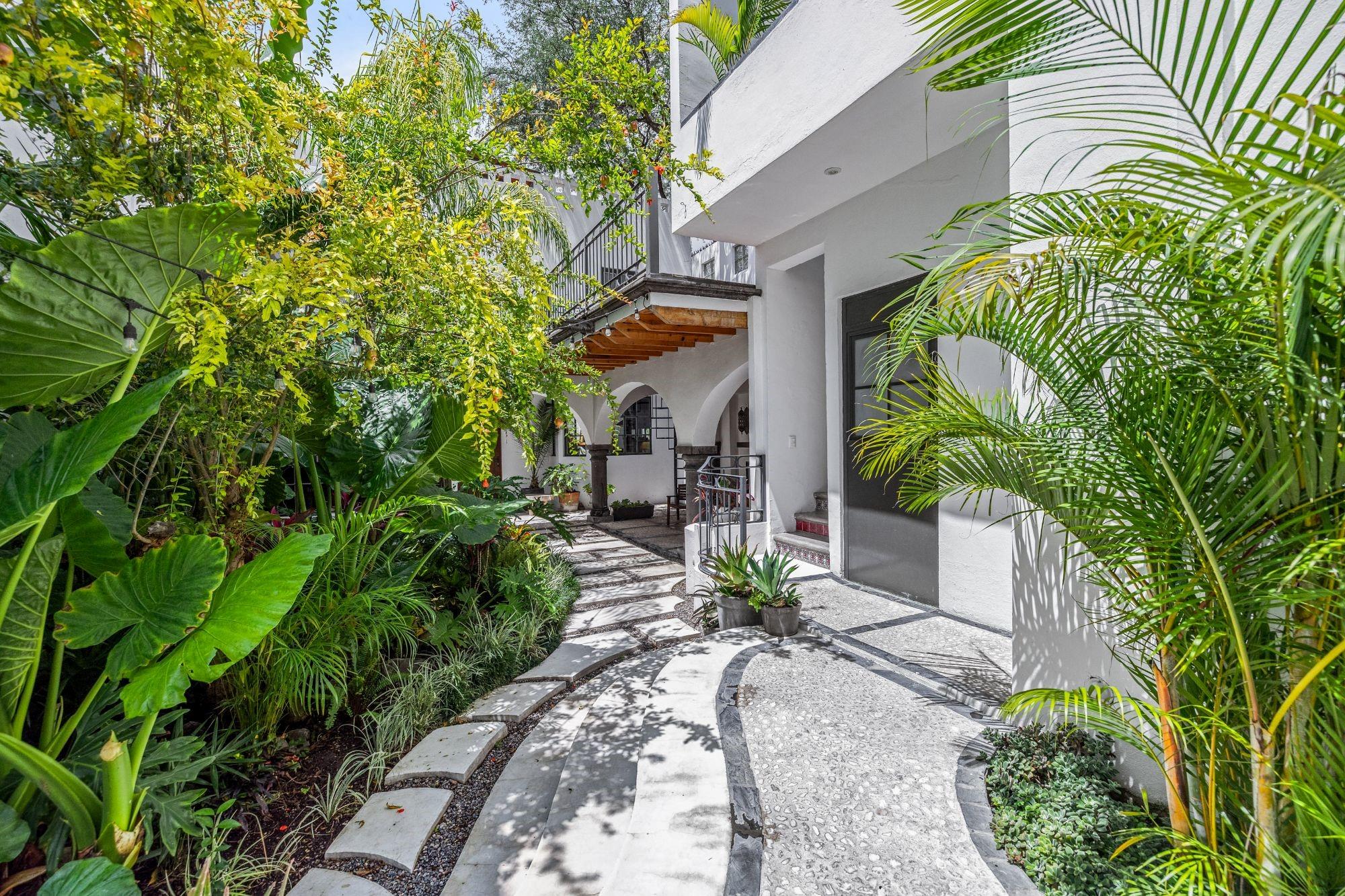 Mexico, 3 Bedrooms Bedrooms, ,4 BathroomsBathrooms,Residential,Active,220330