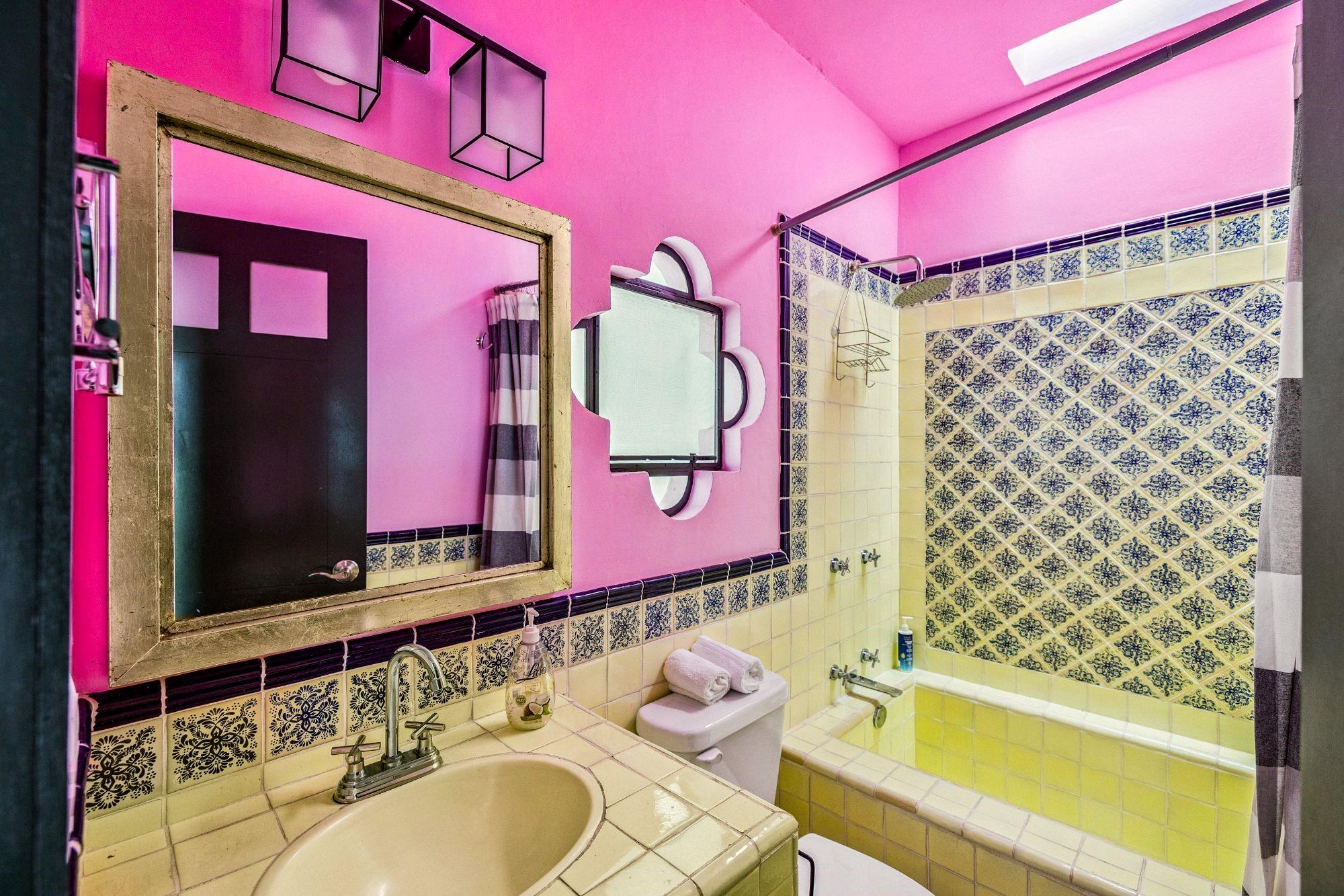 Mexico, 3 Bedrooms Bedrooms, ,4 BathroomsBathrooms,Residential,Active,220330