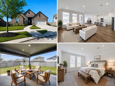 Photo of 2435 Pear Blossom Lane, Manvel, TX 77578 (MLS # 25660307)
