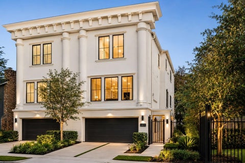Townhouse For Sale - 2817 Newman Street<br/> Houston, TX 77098
