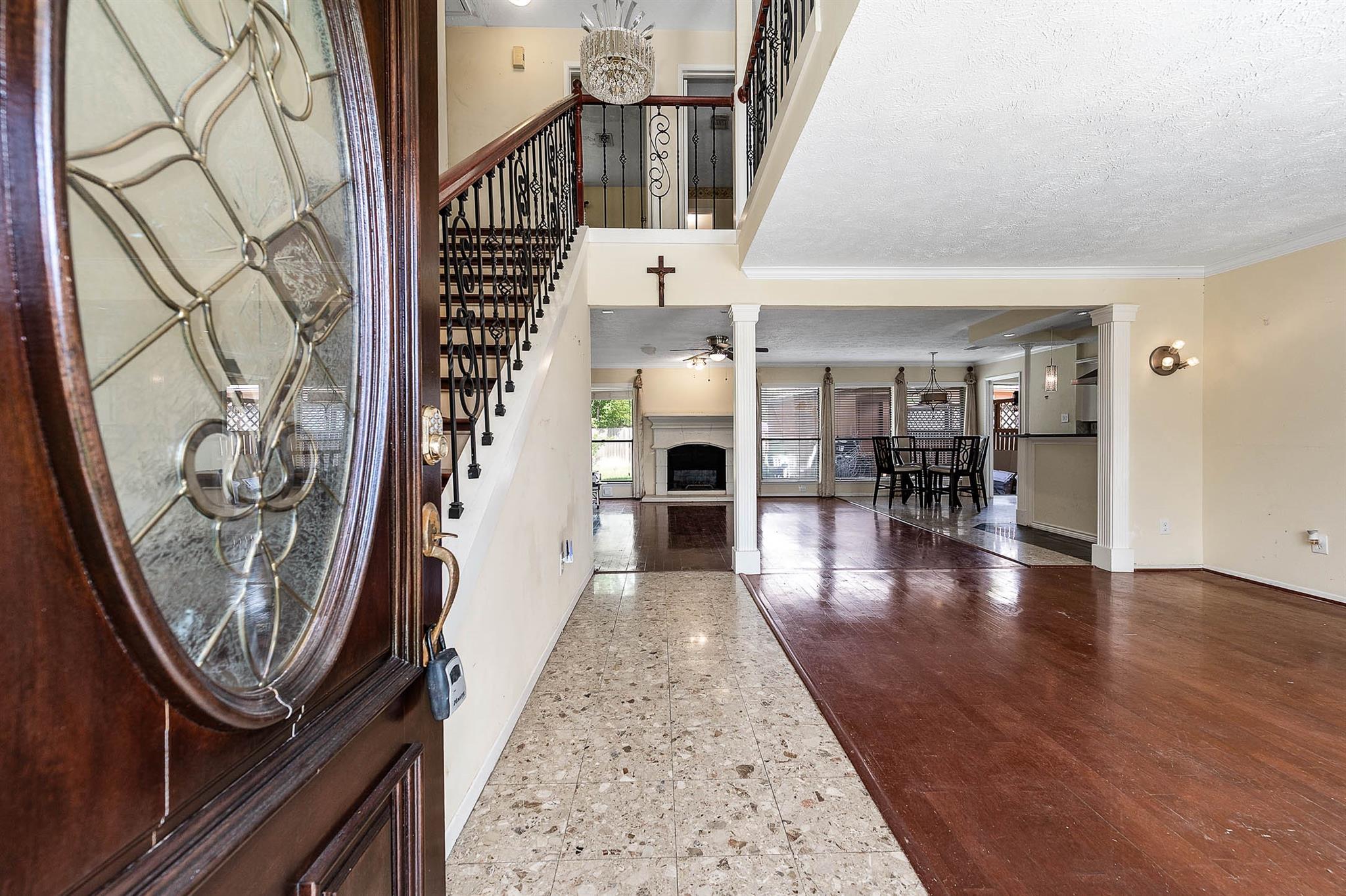 2703 Planters Street