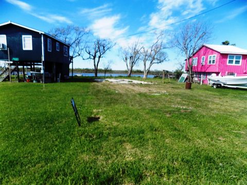 Photo of 144 Cr 616 Seagull, Sargent, TX 77414 (MLS # 78118429)