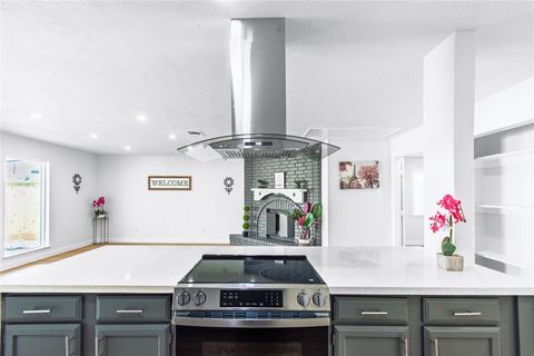 Photo of 318 Willoughby Drive, Richmond, TX 77469 (MLS # 40007467)