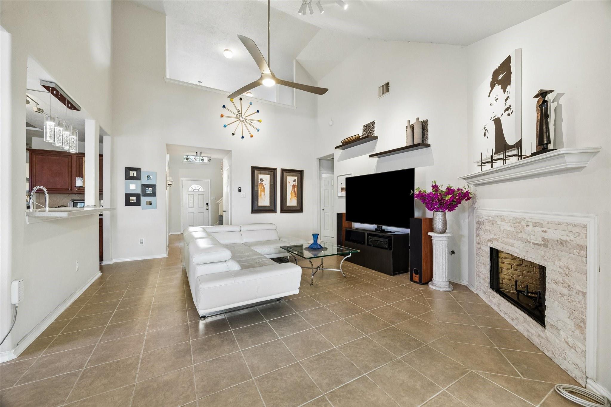 2802 White Sands Drive