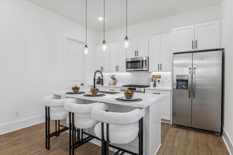 Photo of 5623 Azores Ln, Houston, TX 77091 (MLS # 10003272)