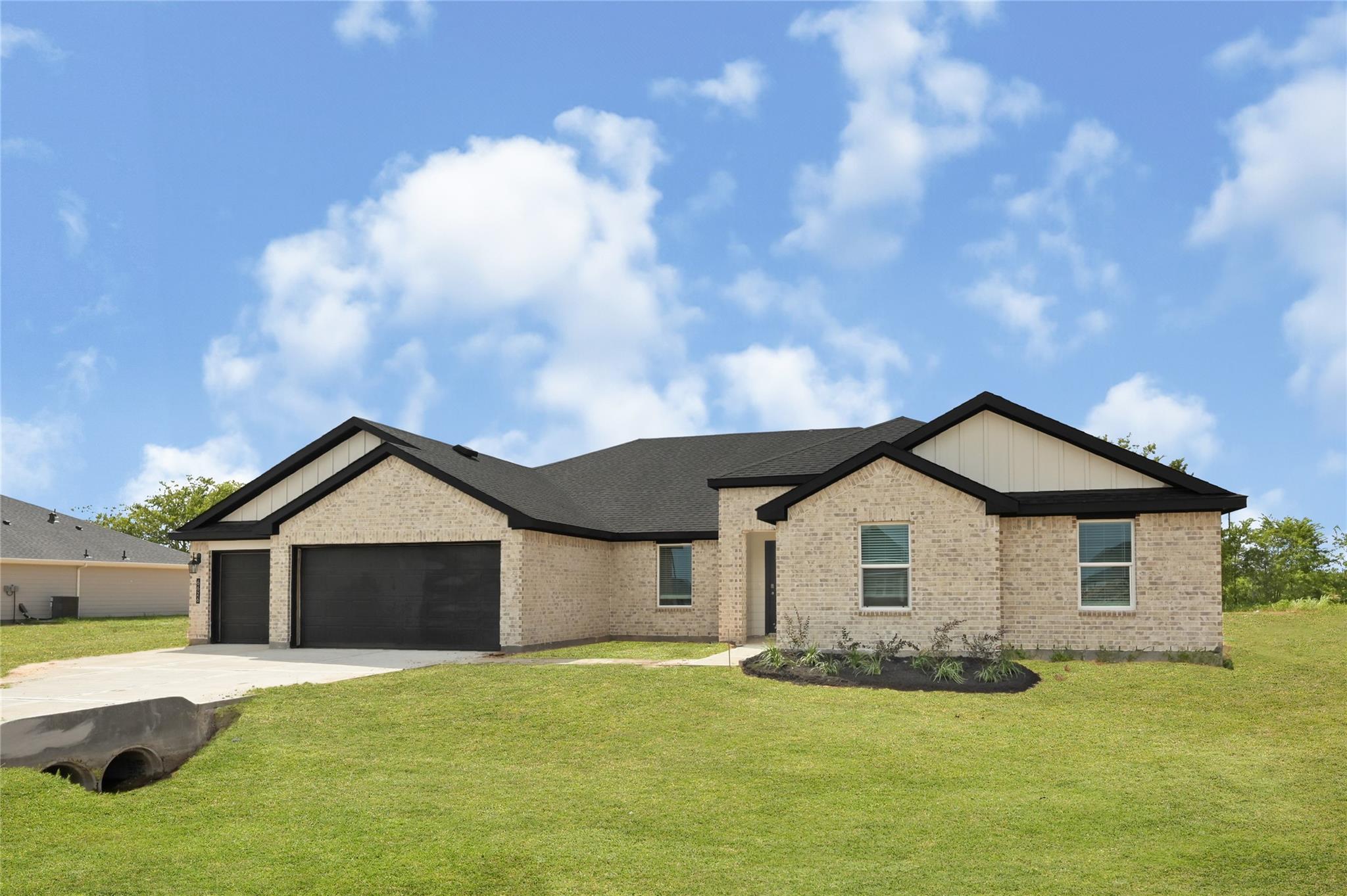 6627 Pelican Lane