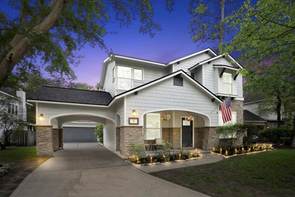 Photo of 3 Forest Perch Place, The Woodlands, TX 77382 (MLS # 94728358)