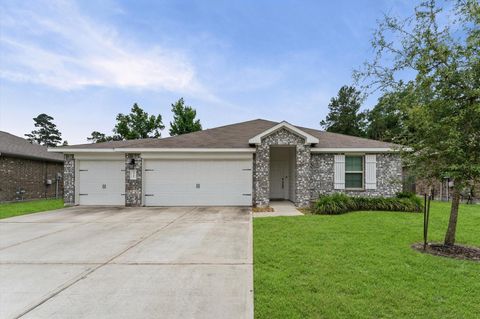 Photo of 5947 Dovershire Bluff Way, Spring, TX 77389 (MLS # 31028615)