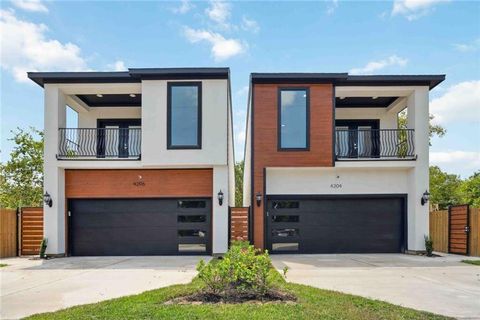 Photo of 4206 Hershe Street, Houston, TX 77020 (MLS # 41747113) Photo of 4206 Hershe Street, Houston, TX 77020 (MLS # 41747113)